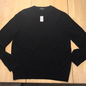 New with tags men's XL sweater from